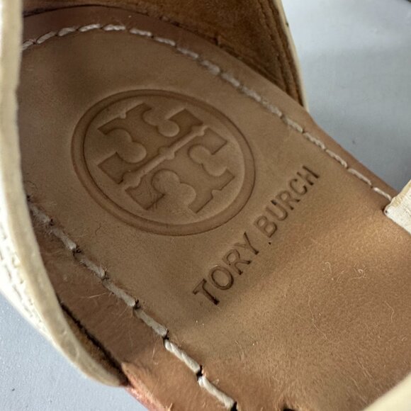 Tory Burch Off-White Leather Lucas Flat Gladiator Sandal, Size 8.5 - Picture 13 of 15